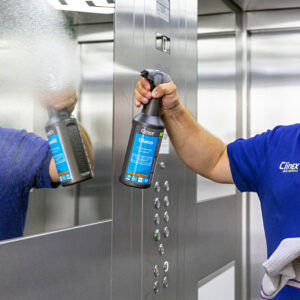 77 110 CLINEX CLINEX Glass 1L 8